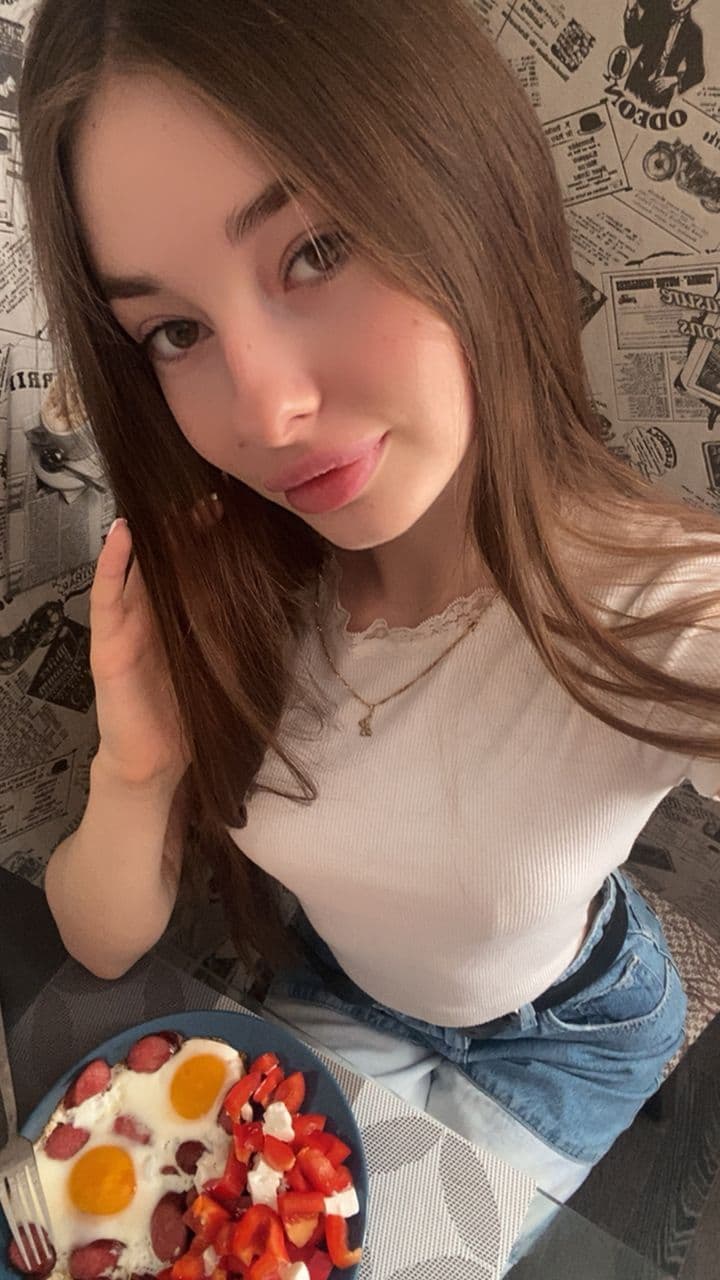 ava_doll